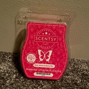 Red, White, Berry Pie Scentsy Wax - MIX & MATCH 3 for $18